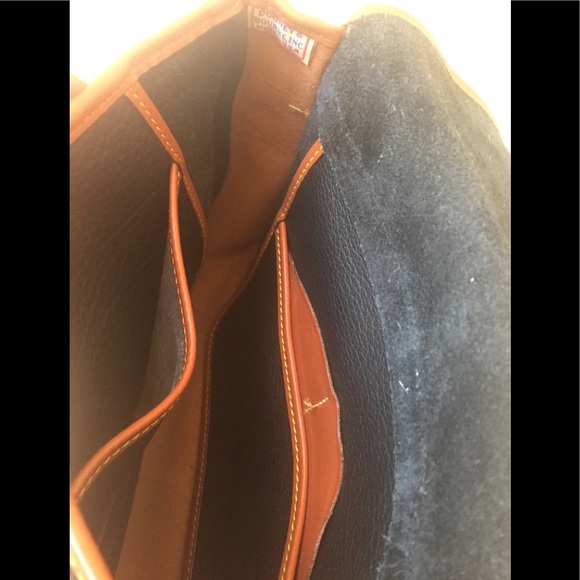 Dooney & Bourke purse vintage excellent condition black tan - Picture 8 of 8